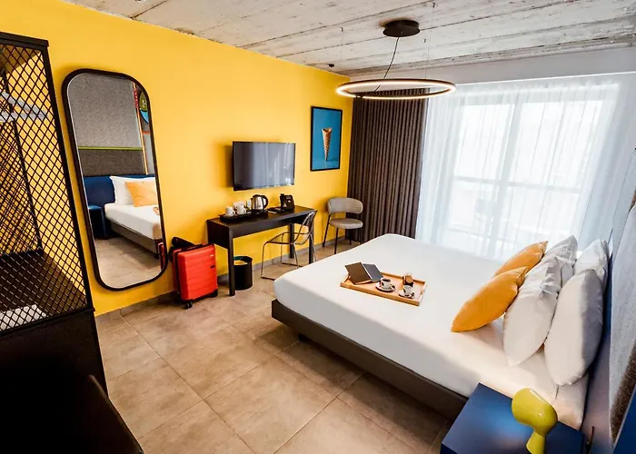 Ikyk Hotel- Ik Collection 3* St. Julian's