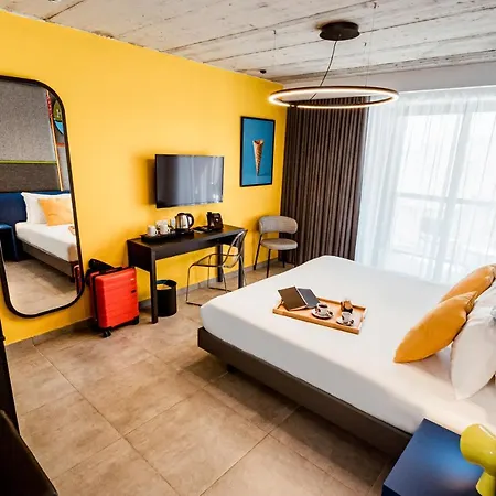Ikyk Hotel- Ik Collection 3* St. Julian's