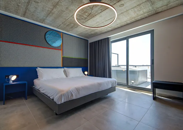 Ikyk Hotel- Ik Collection Szálloda San Ġiljan